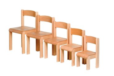Kindergarten Stapelstuhl aus Holz – ergonomisch & langlebig für jedes Alter