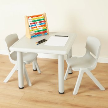 Kinder Kunststofftisch quadrattisch, 62x62 cm, 2 Farben