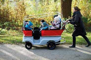 Winther E-Turtle Kinderbus Krippenwagen Basic für 6 Kinder -