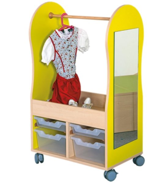 Kindergarten Kostümwagen und Kleiderwagen