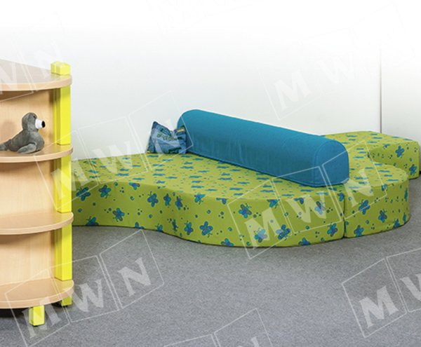 Das Bett-Sofa für Krippe, Kita und Kindergarten